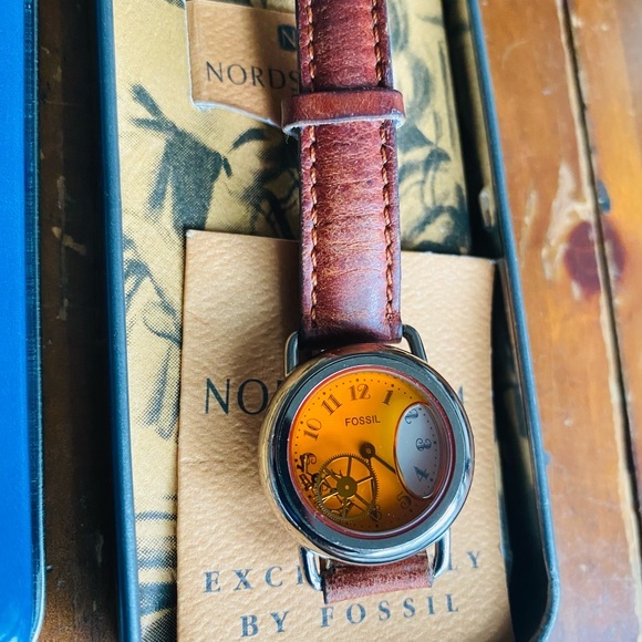 Fossil Accessories - 1995 FLOATING GEARS ORANGE (TINY) JR-7608